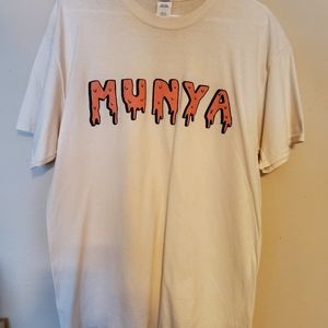 Munya shirt